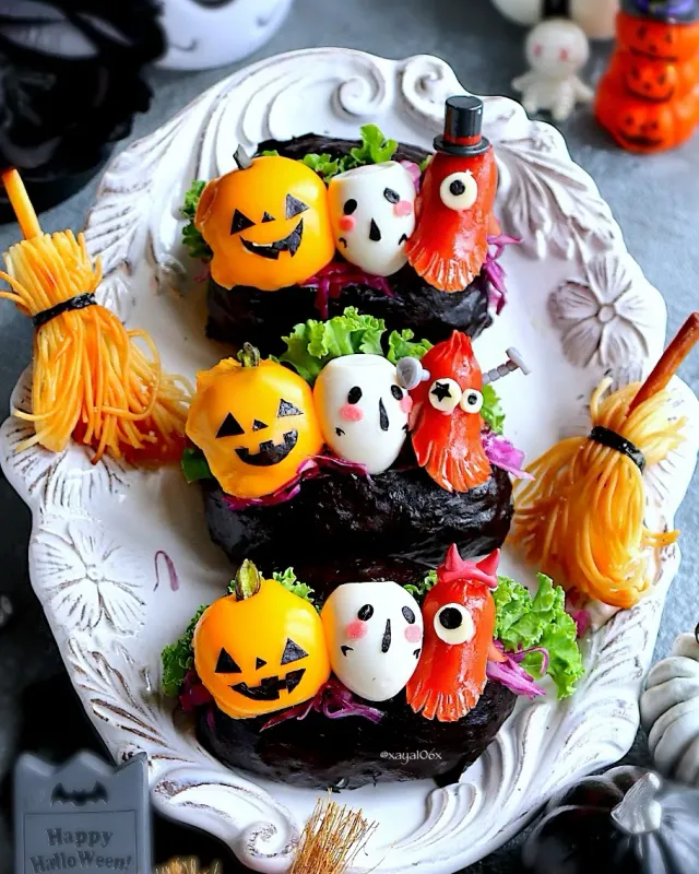 Snapdishの料理・レシピ写真:ハロウィンおにぎりドック｜ハロウィンパーティーメニューを楽しもう♪