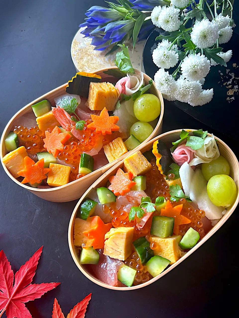 ふたりのお弁当 ~錦秋ちらし🍁|とんちんさん