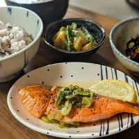 鮭のネギレモンかけ🐟️|Ayumiさん