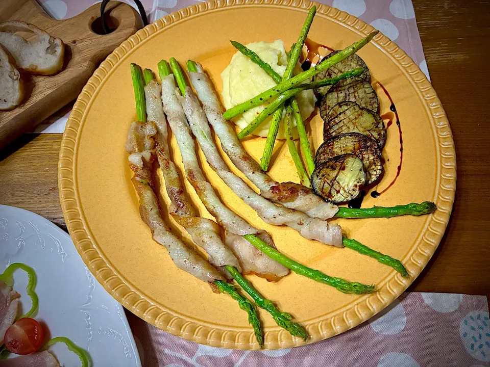 アスパラの肉巻き|おさむさん