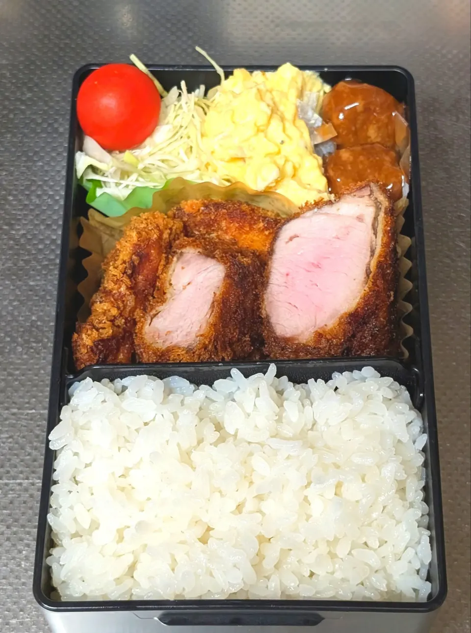 豚カツ&チキンカツ弁当|黒川克博さん