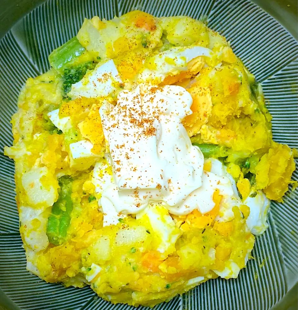 🎃かぼちゃポテトサラダ🥦|すくらんぶるえっぐさん