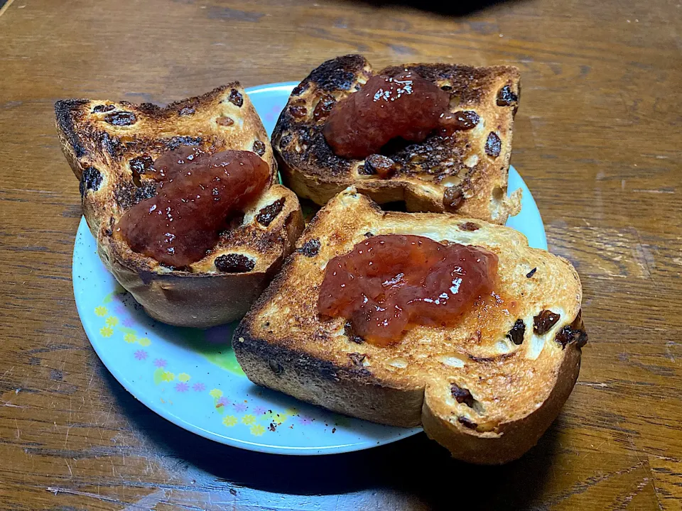 ジャムトースト|はっちぃさん