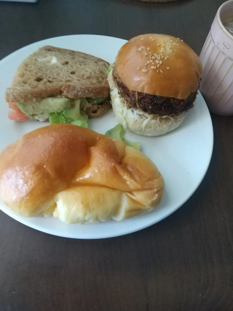 大須ベーカリー (名古屋) 人気のクリームパン 他|はやとさん