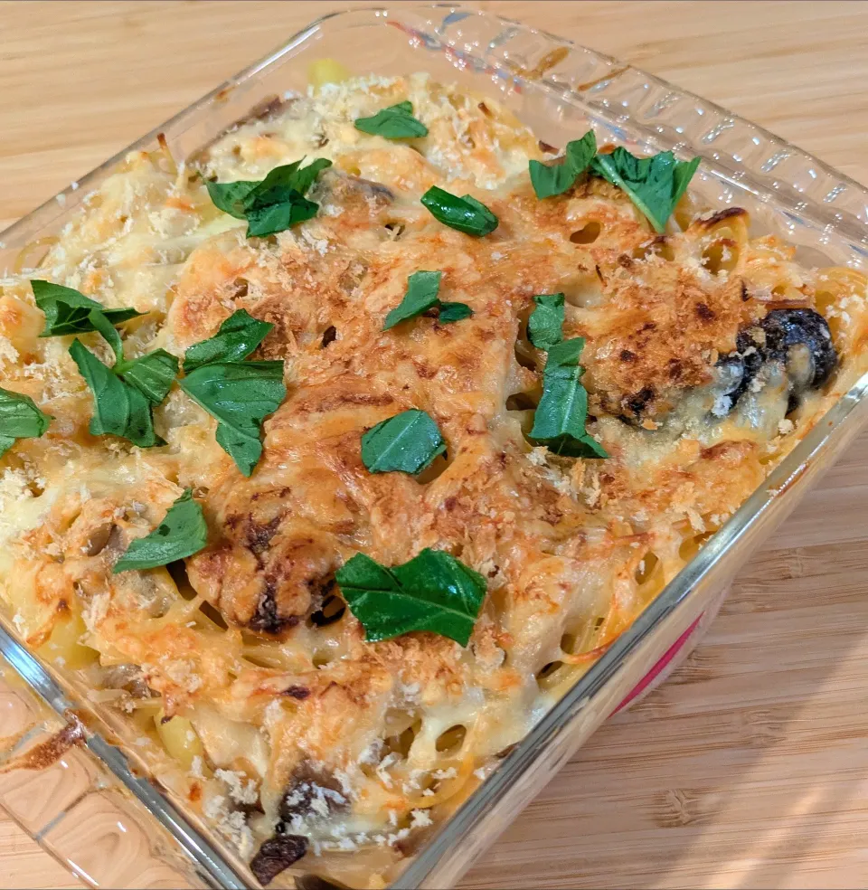 牡蠣と鮭のパスタグラタン|あぼちさん