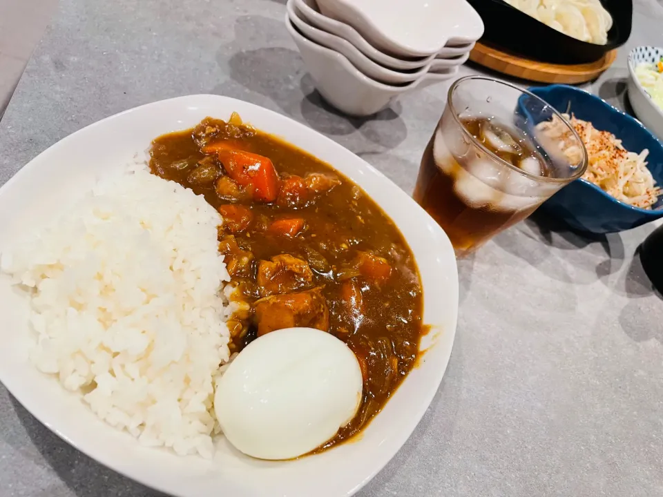20251008みんなが来た日のうちご飯🍛🥟|akiyo22さん
