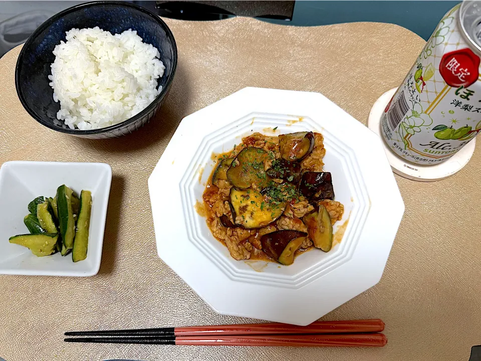 ナスミート🍆🥩|S h i z🦋さん