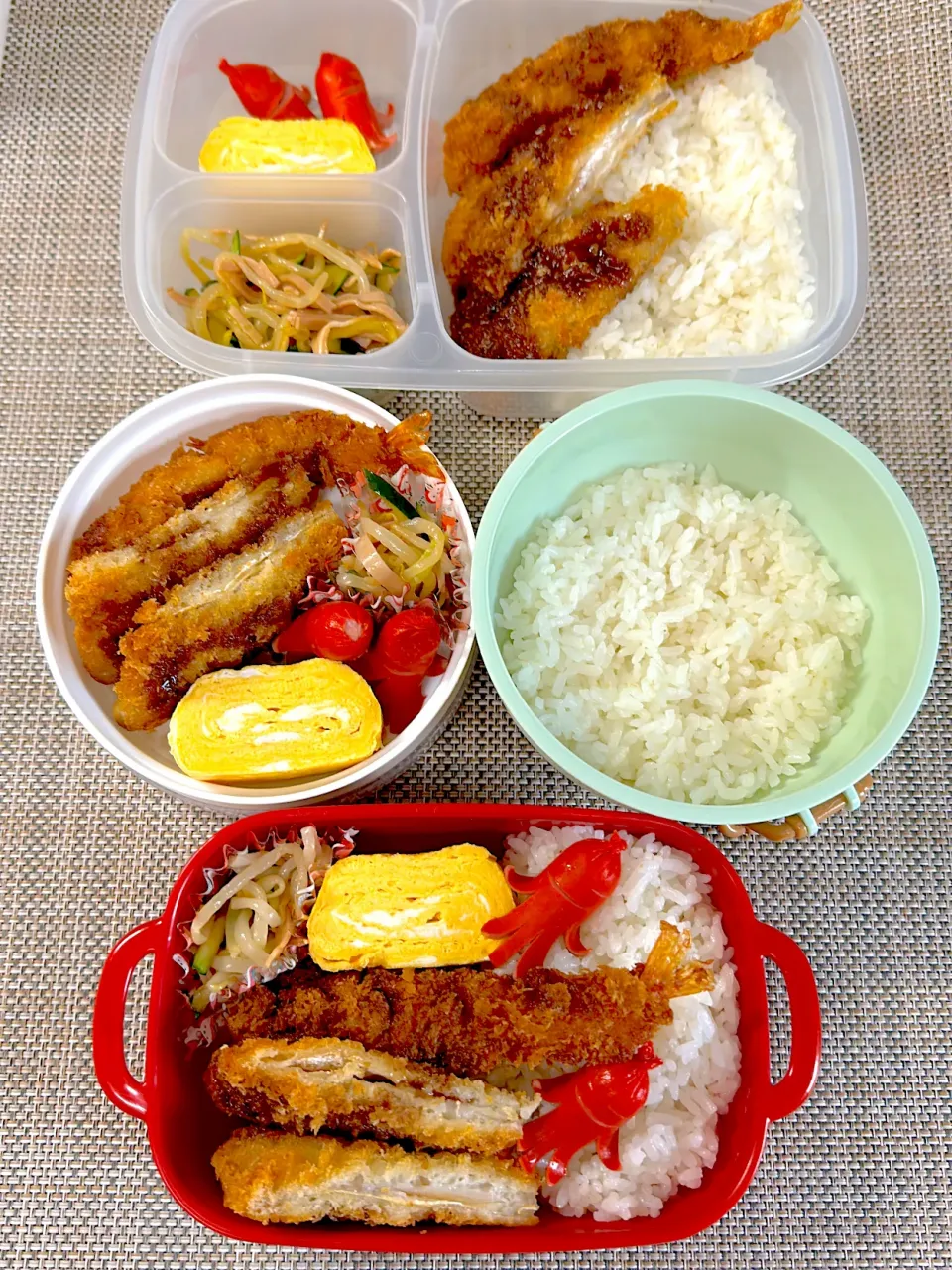 ミックスフライ弁当。旦那さん、娘弁当。|ゆーこ。さん