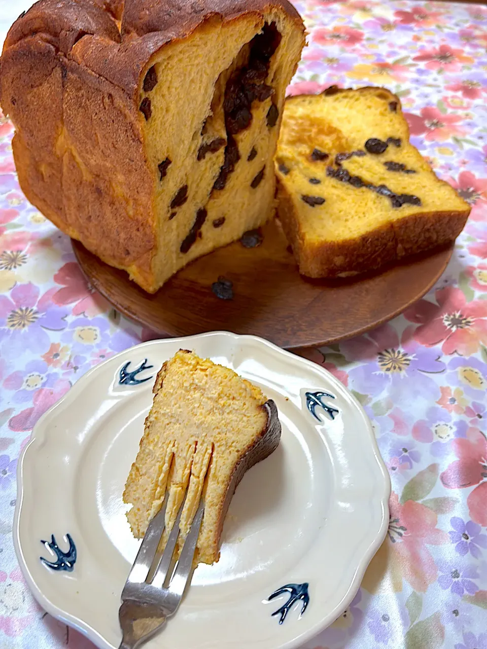 かぼちゃレーズンブレッド🎃かぼちゃバスクチーズ|ゆきこさん