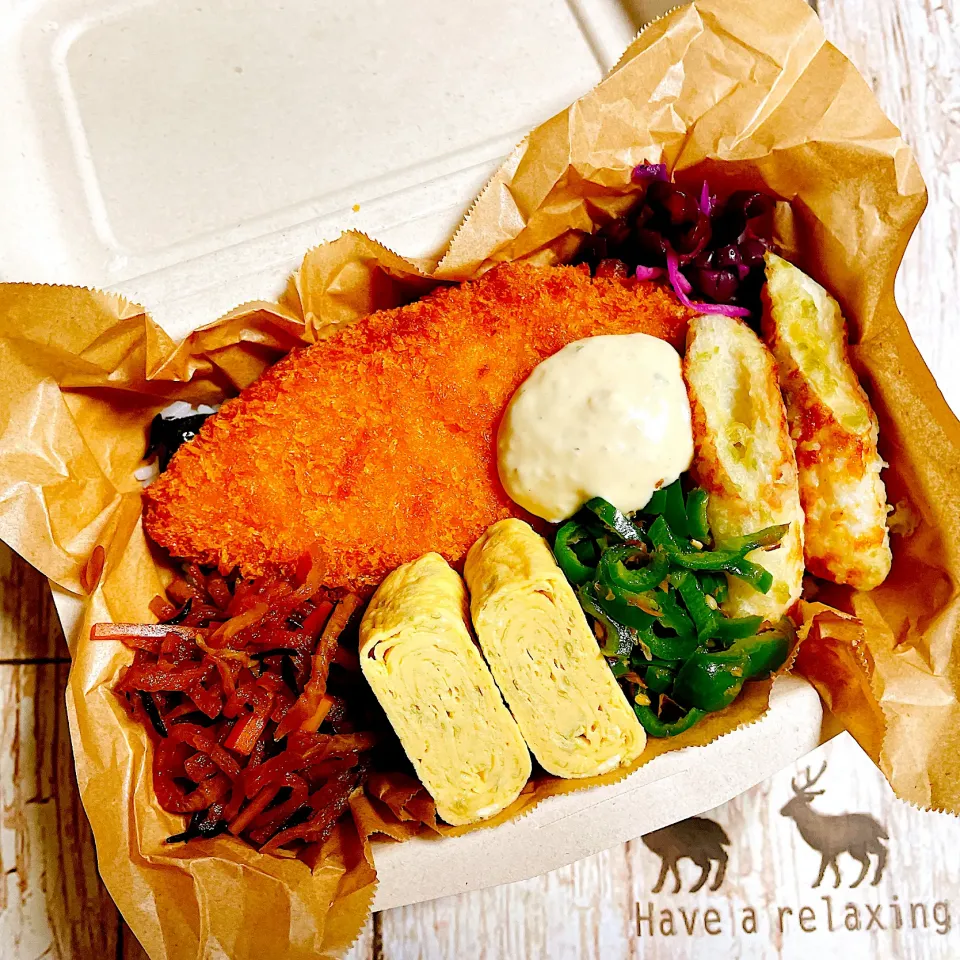 ⬛︎🐟昼【のり弁】🐟⬛︎|Laniさん