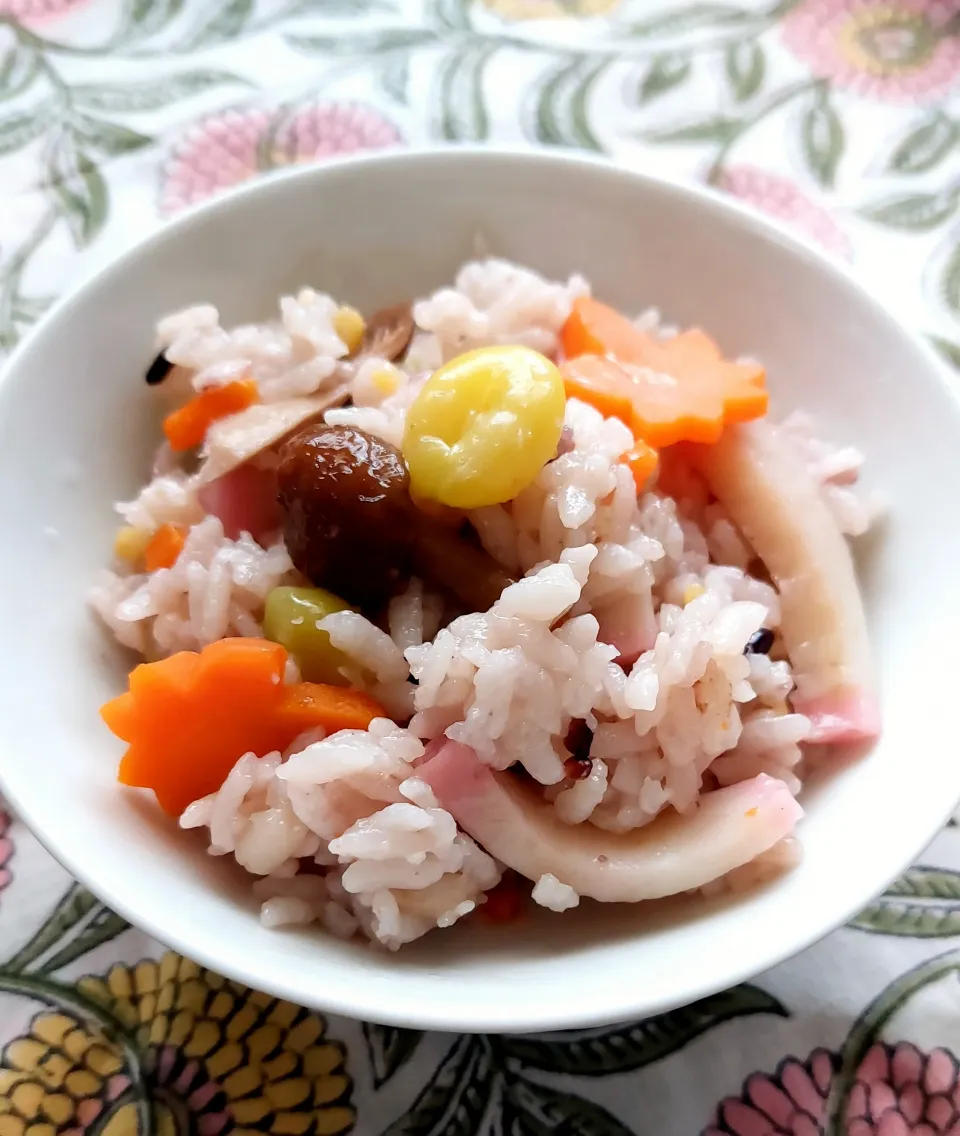 秋の炊き込みごはん|きつねさん