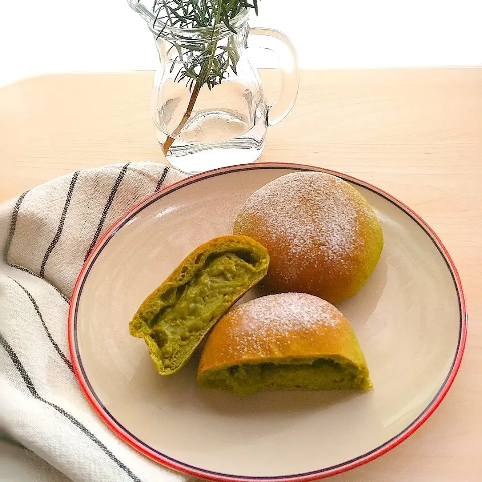 抹茶カスタードパン|みりさん