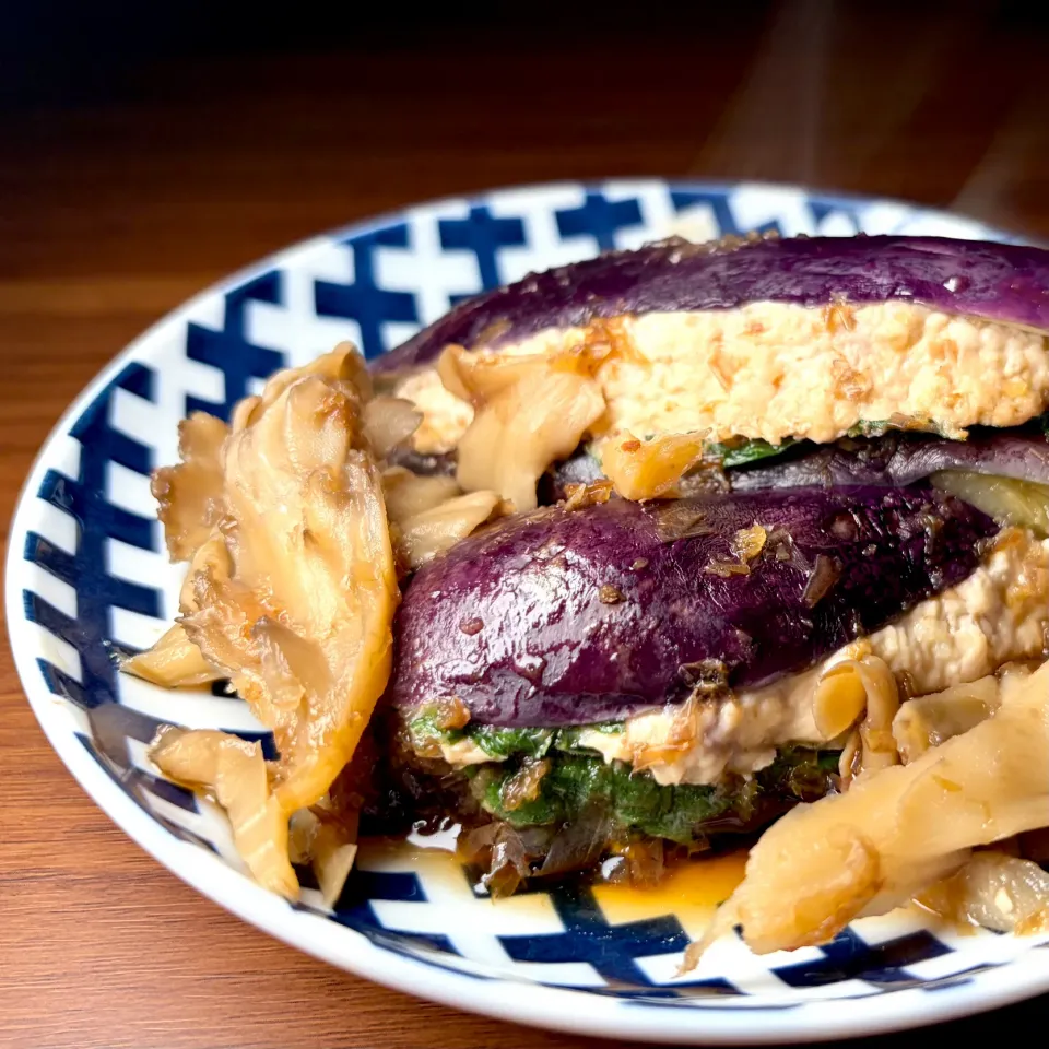 💫茄子と鶏ひき肉のずほら煮|biskesさん