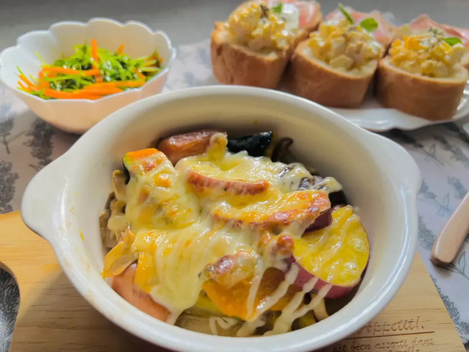 「さつまいもとかぼちゃきのこのマヨチー焼き」|バシュランさん