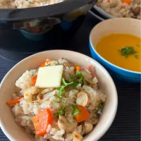 ホタテとキノコの洋風炊き込みご飯