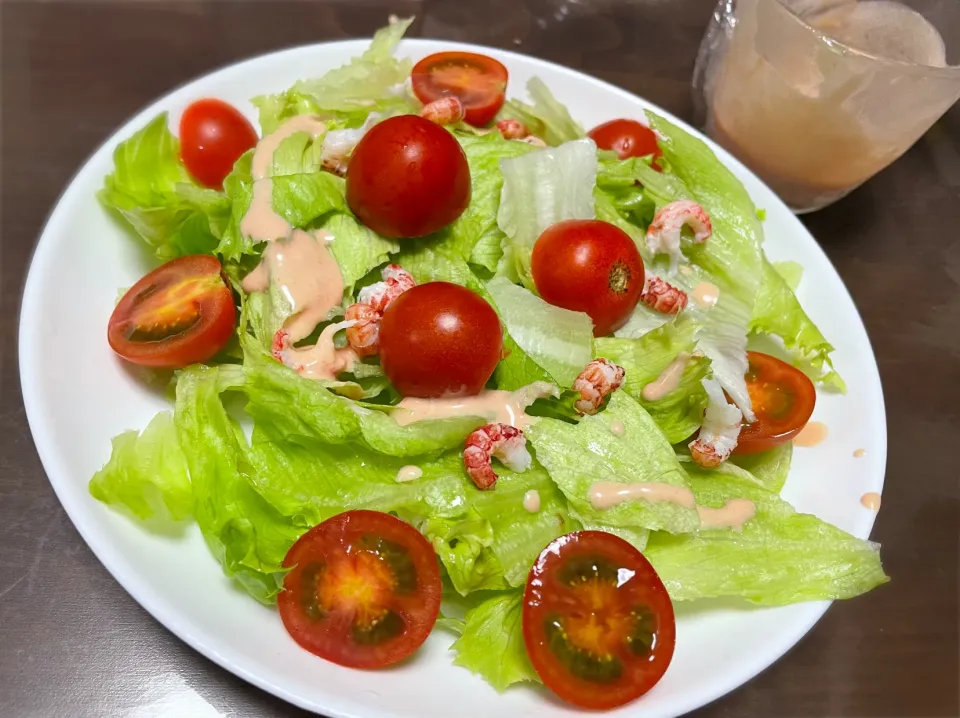 小ザリガニのサラダ🥗|ちゃっぴ〜さん
