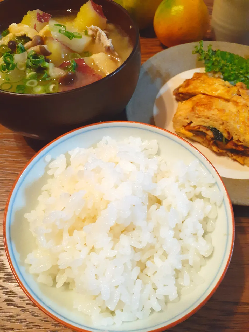 新米🍚と豚汁と鰻巻き|fumfumさん