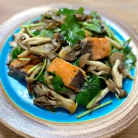 鮭とキノコと三つ葉の柚子胡椒マリネ|yo_kozuさん