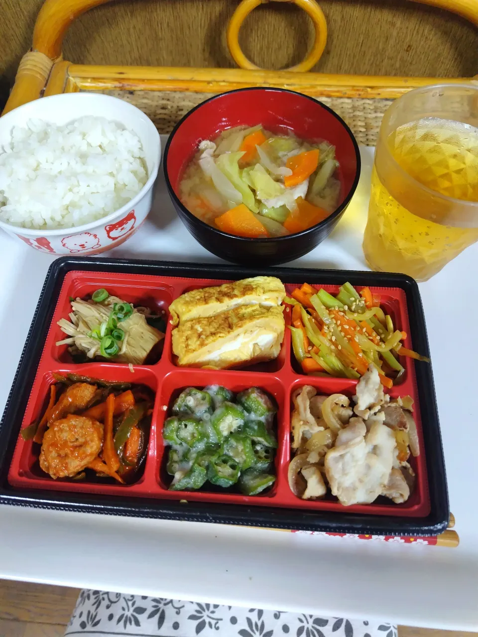 娘作、お弁当の空き箱定食です✨いつもありがとう❣️美味しかったです🥰|rikako♪。.:＊さん