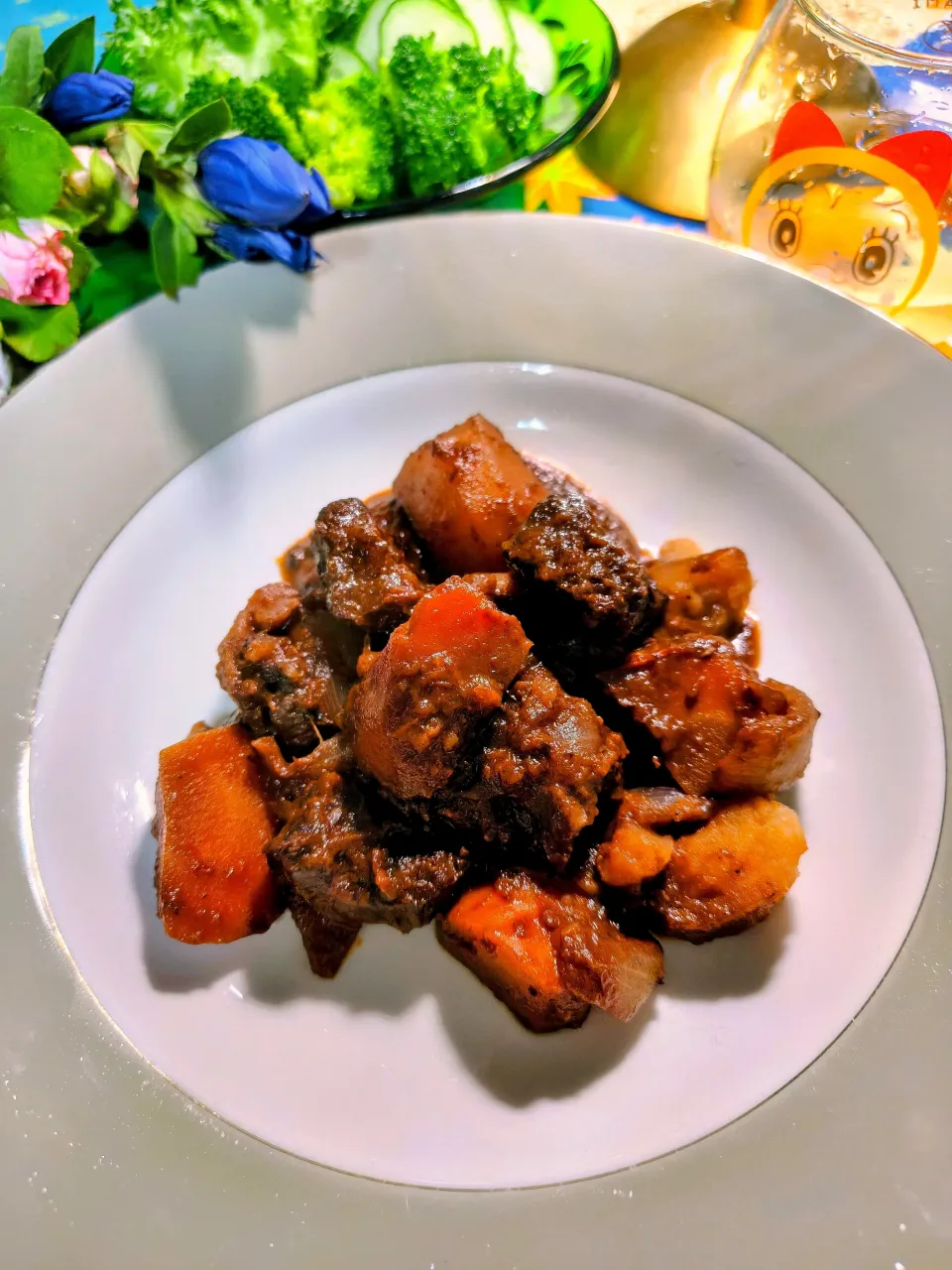 牛肉の赤ワイン煮|橘葵さん