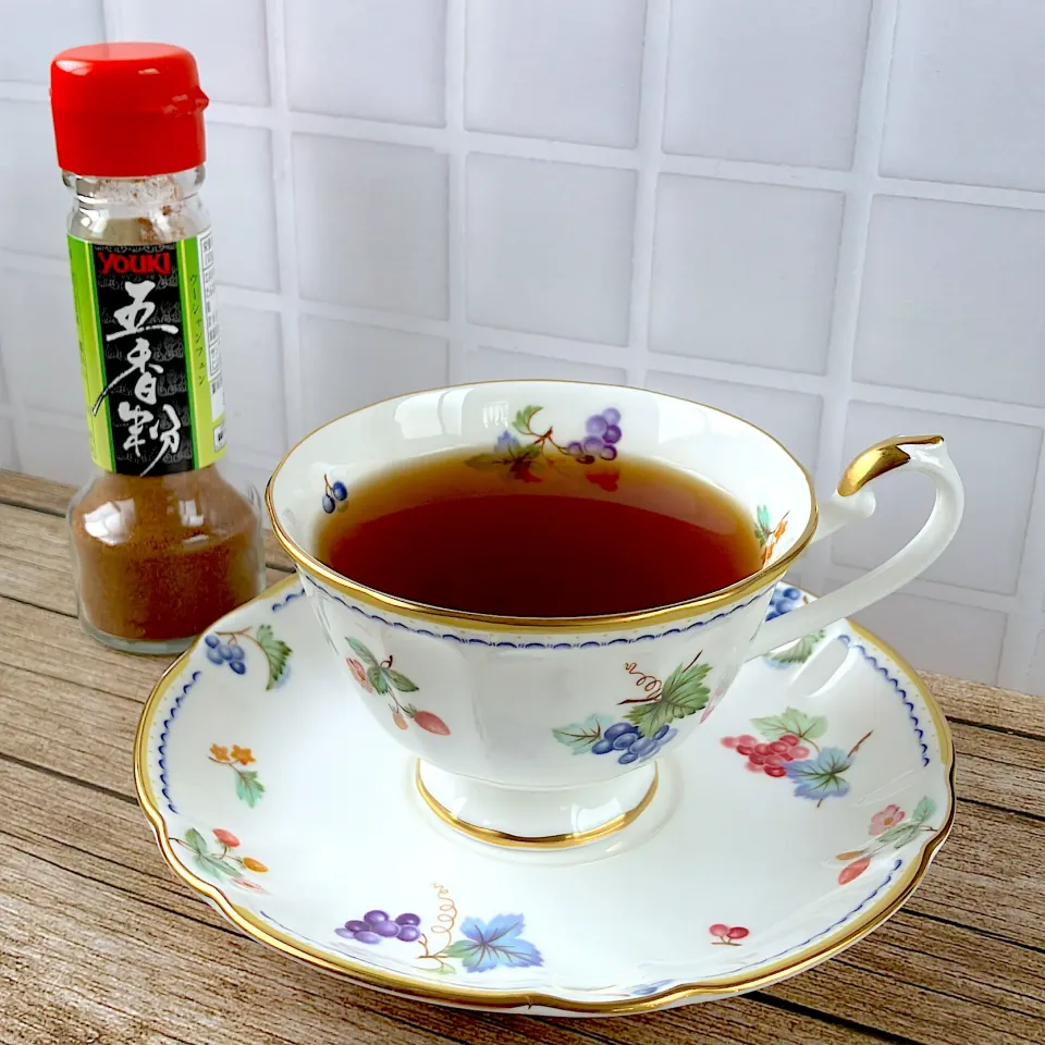 五香粉茶(ウーシャンフェンティー)|紅茶とお菓子と時々ごはんさん