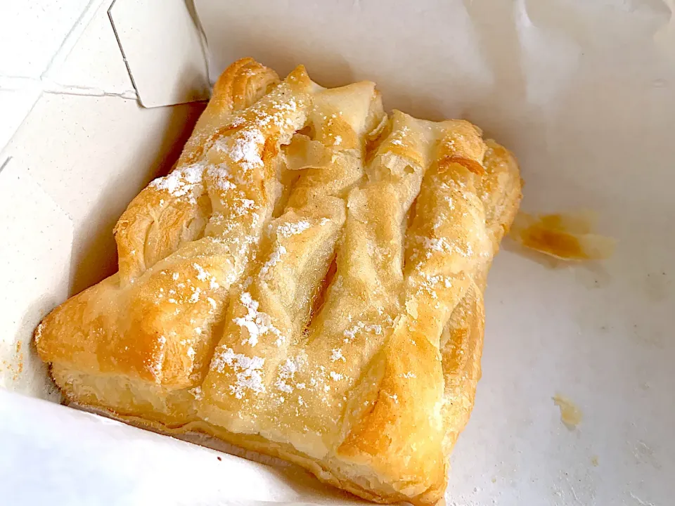 ナポリの窯のアップルパイ|しっぴりみさん