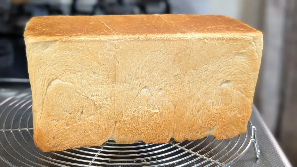 焼き直したお礼食パン|f.1125beさん