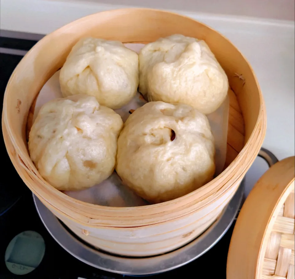 【点心】筍椎茸入りのジューシー肉まん|シュビラさん
