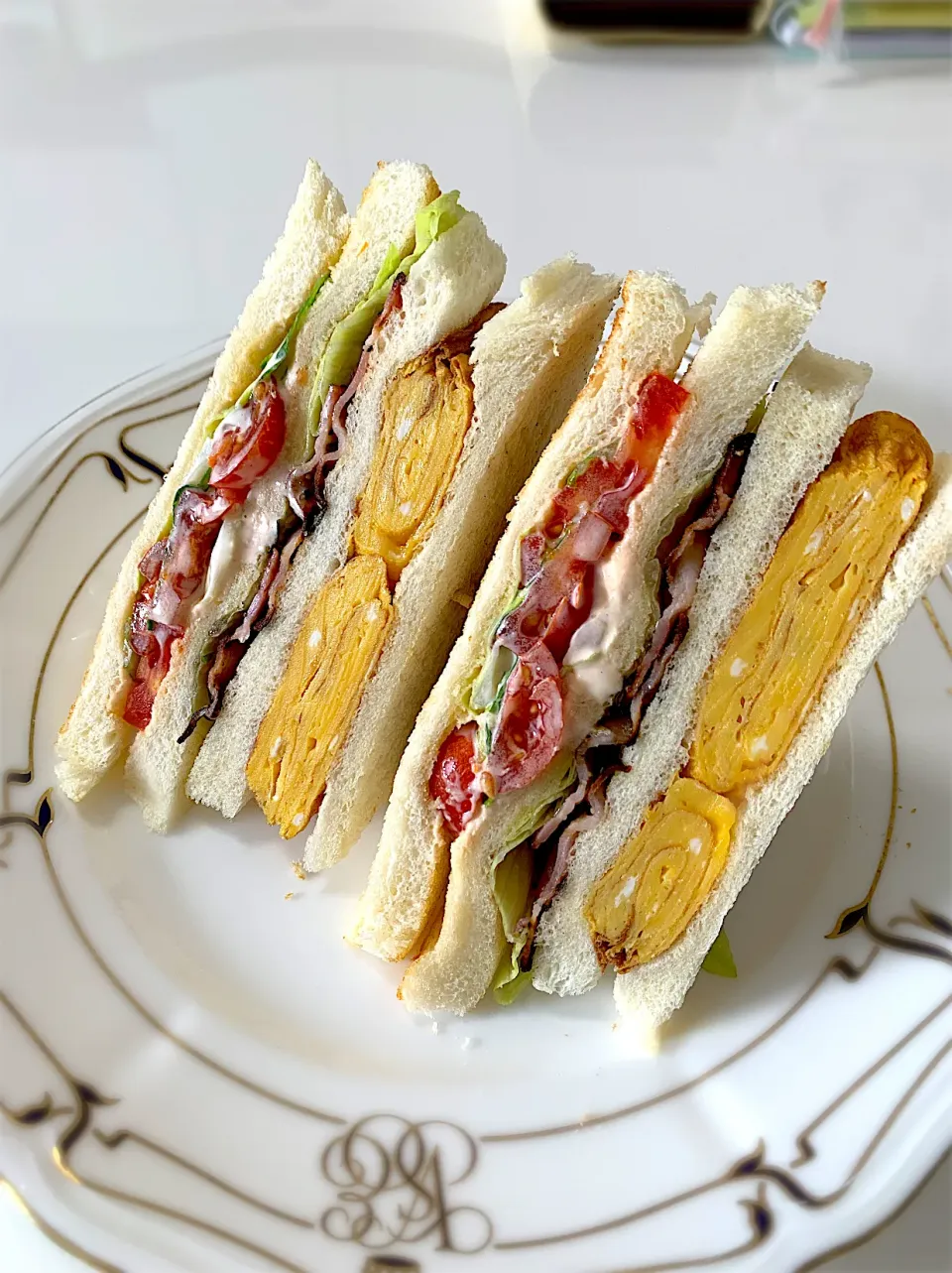 BLTTサンド|カルボーンさん