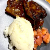 Glazed lamb chop with papa and salsa|JPさん