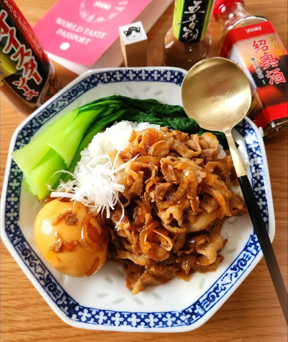 世界の食卓旅ツアー台湾🇹🇼魯肉飯|ナオミさん