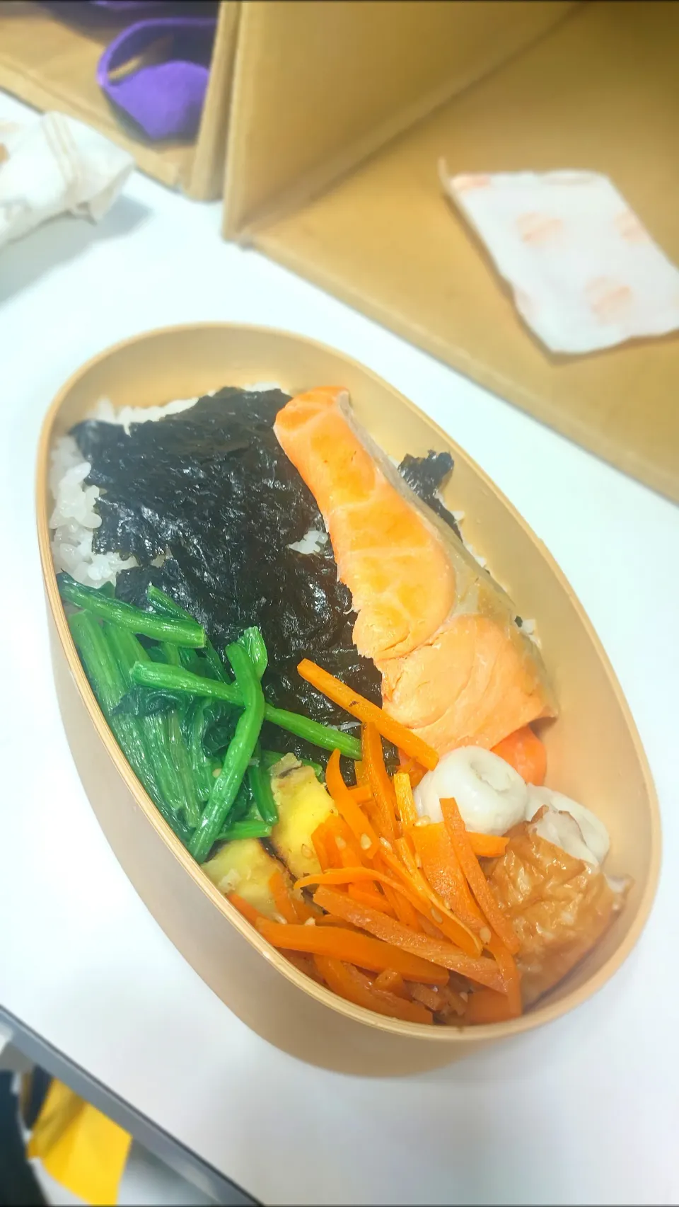 鮭
ほうれん草バターソテー
にんじんきんぴら
塩さつまいも
ちくわ|みぽりんさん