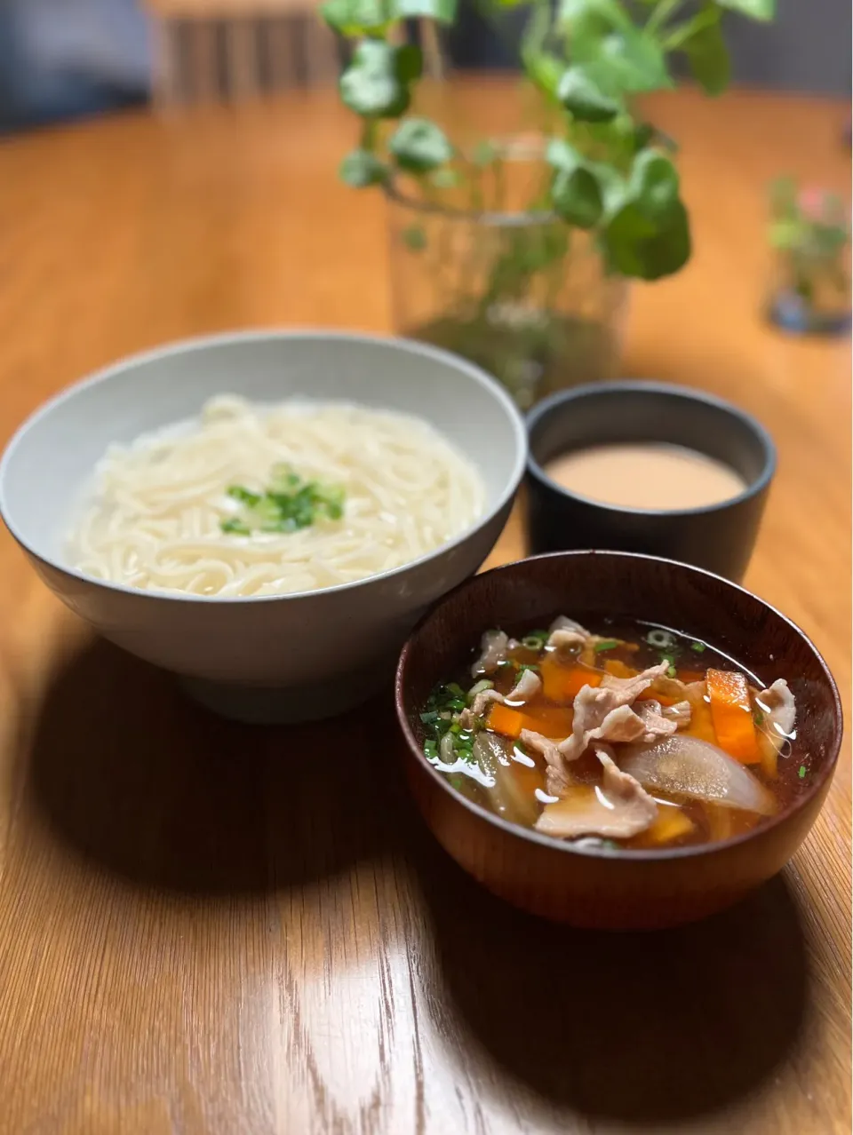 10/12の朝食　湯盛り肉づけうどん|yoneさん