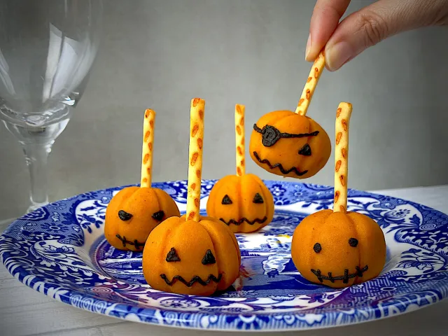 Snapdishの料理・レシピ写真:ジャック・オー・ランタンのピンチョス🎃｜ハロウィンパーティーメニューを楽しもう♪