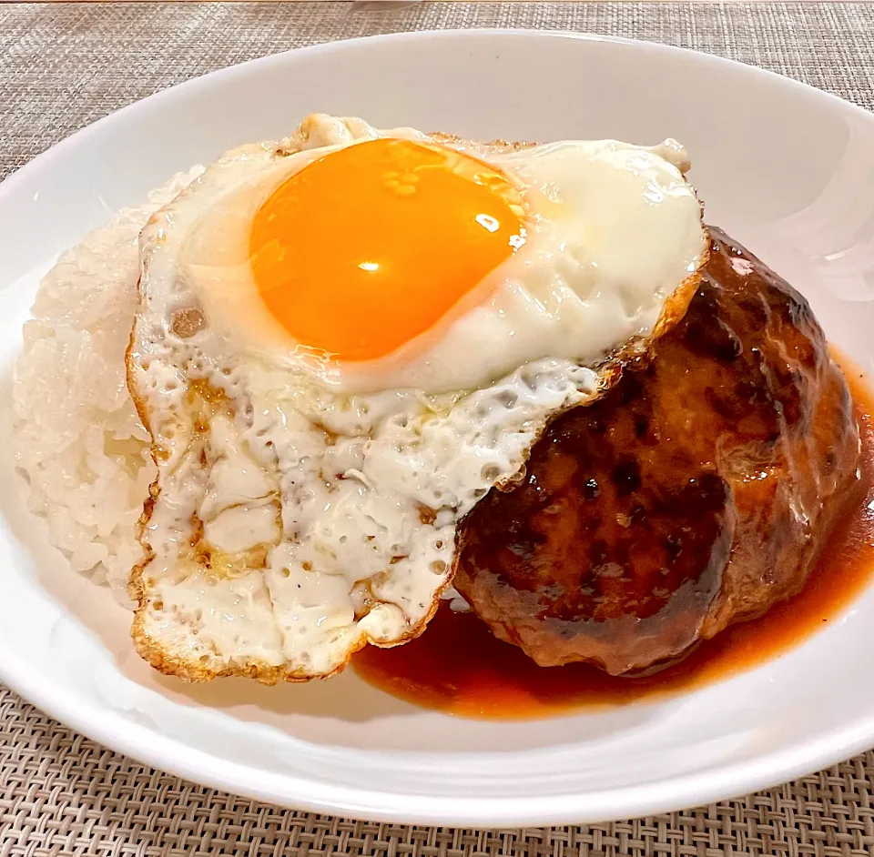 佐賀牛の手捏ねハンバーグ|shibazakiさん