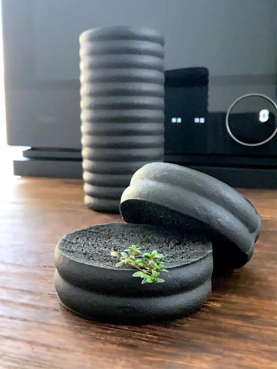 竹炭ラウンドパン|9421beruさん