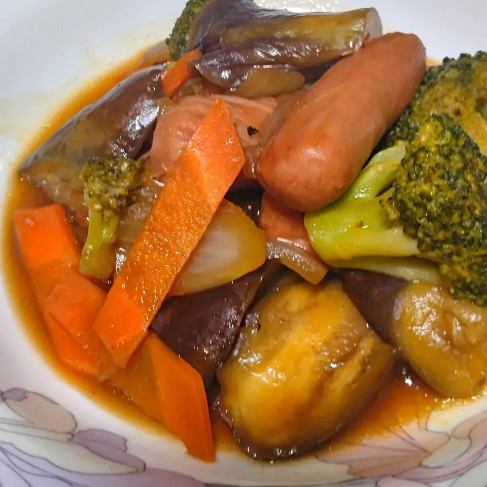 ナスとウインナーのオイスターソース炒め|ゆきりんさん