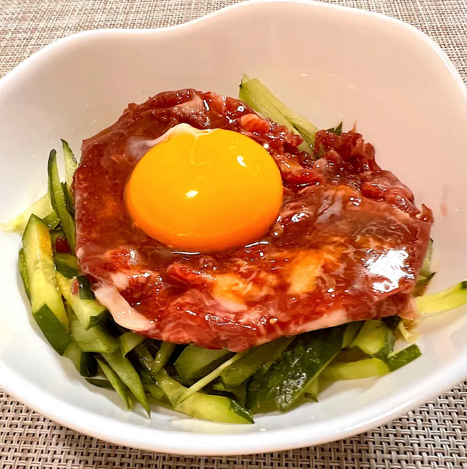 馬ユッケ|shibazakiさん