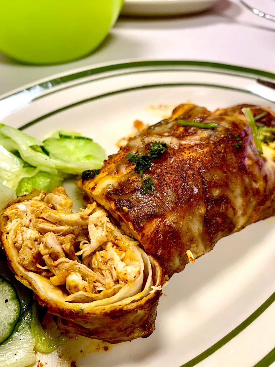 Chicken Enchiladas (photo 2)|gonbenさん