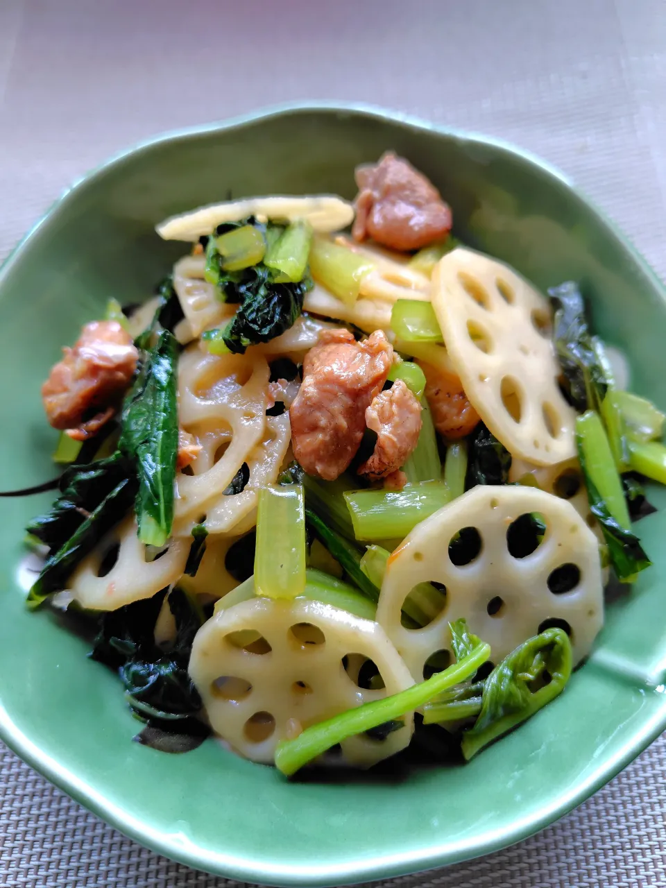 蓮根と小松菜の炒め物|izu-miさん