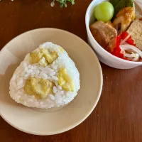 栗ご飯のお弁当で、おにぎりアクション始まりました🍙|naho_nonaさん