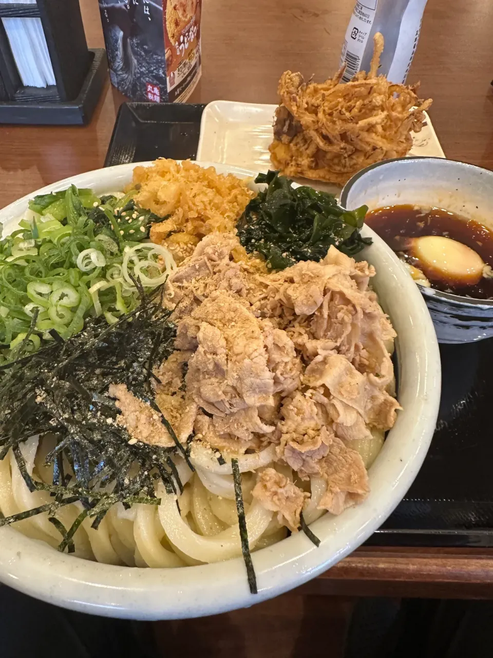 旨辛豚つけ汁うどん、野菜かき揚げ|buhizouさん
