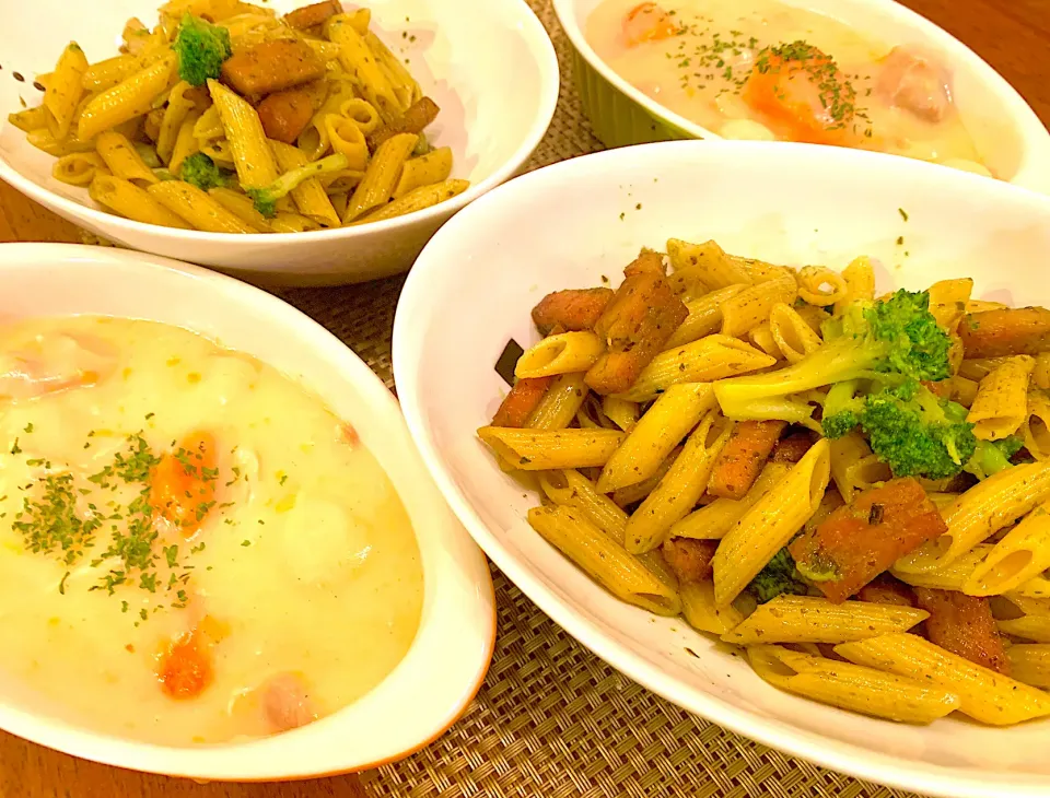 ジェノベーゼのペンネとクリームシチュー✨|＊yurika＊さん