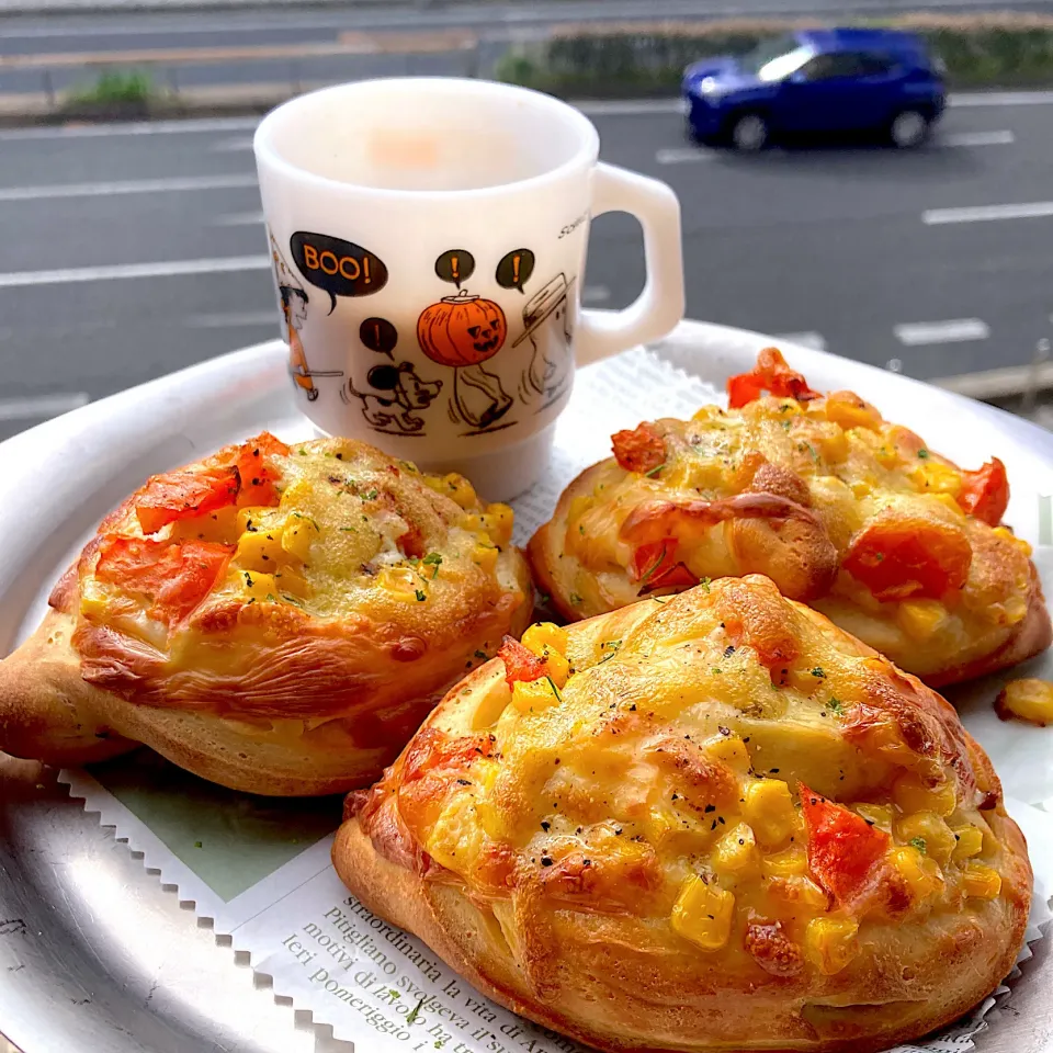 トマトとコーンのパン|Kさん