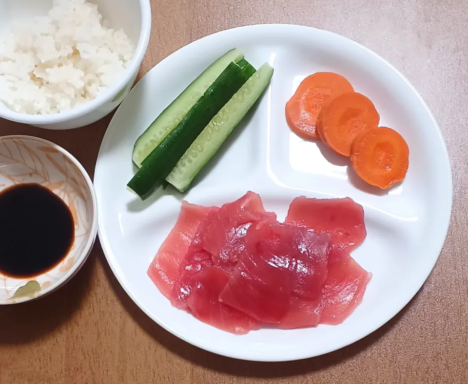 きゅうり、にんじん、マグロの切り落とし|ナナさん