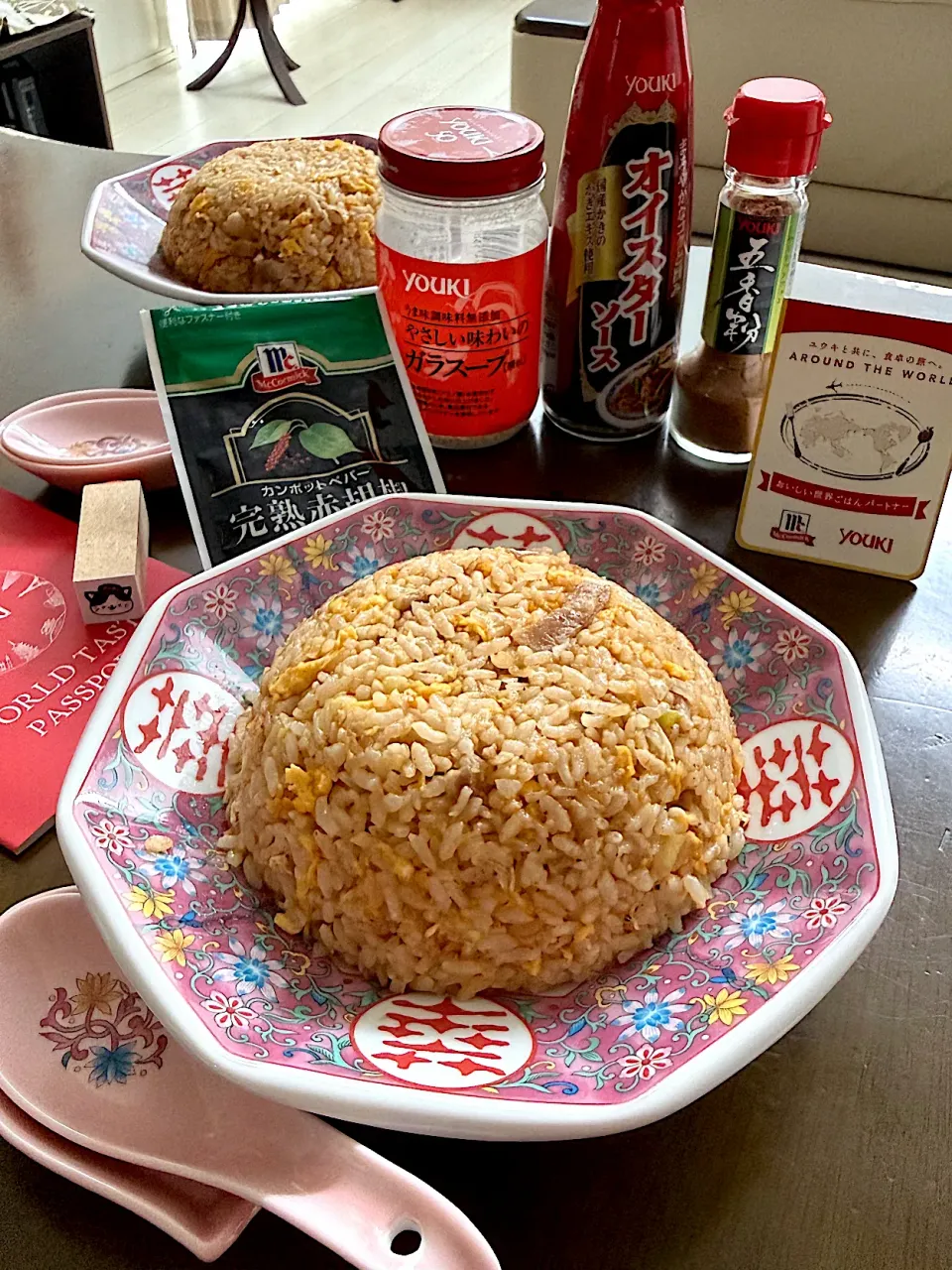 【世界の食卓探検隊】豚バラ肉で作る台湾風チャーハン|ナガマンさん