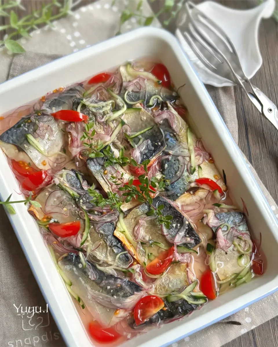 焼き鯖のハーブマリネ🌿|ゆーこどんさん