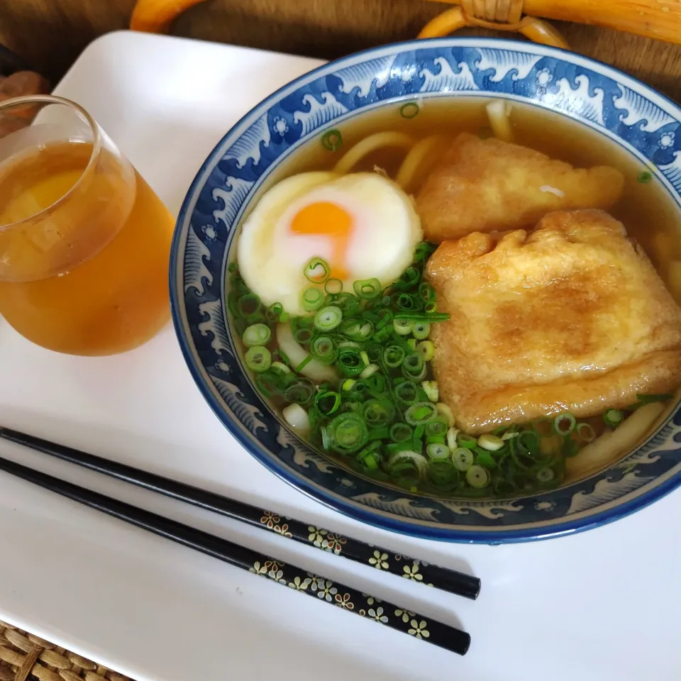息子の最近定番の朝ご飯です✨薄揚げに味付けるのちょっと上手くなったかもｗ|rikako♪。.:＊さん