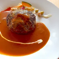 ハンバーグ|たくちゃんせんせーさん