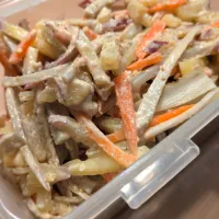 さつま芋とごぼうのサラダ〜再現レシピ|Conyさん